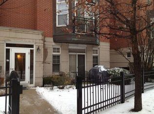 814 W University Ln UNIT 1B, Chicago, IL 60608