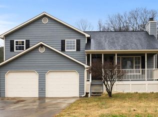 17 Pebble Brook Ct, Cartersville, GA 30120