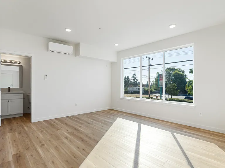 Bell Pointe Terrace Apartments — Photo 21