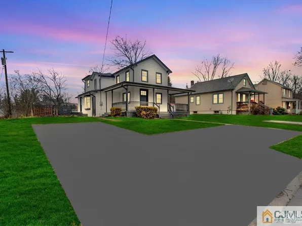 255 S Main St, Flemington, NJ 08822