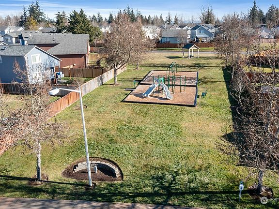 4th image of 13518 67th Ave E