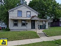 1st image of 305 Madison St