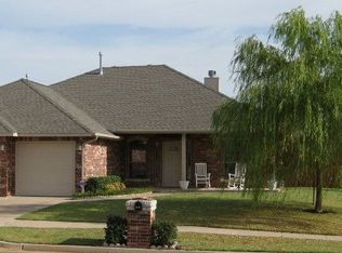 1924 NW 177th St, Edmond, OK 73012