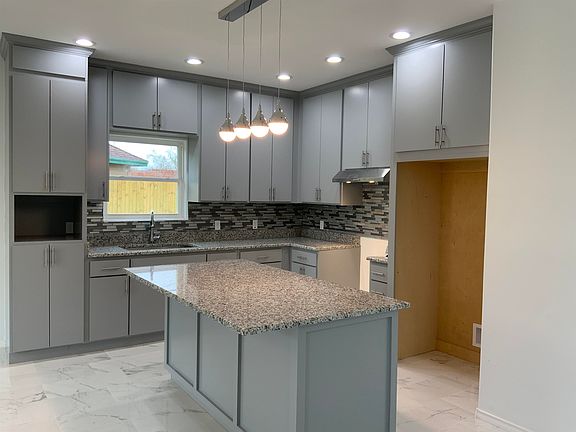 2nd image of 212 Girasol Ct