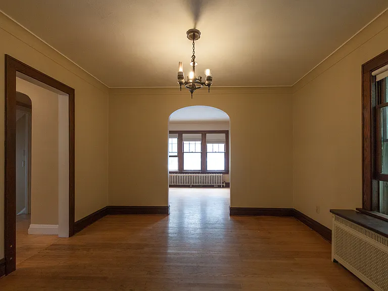 2642 Kendall Ave #1 — Photo 10