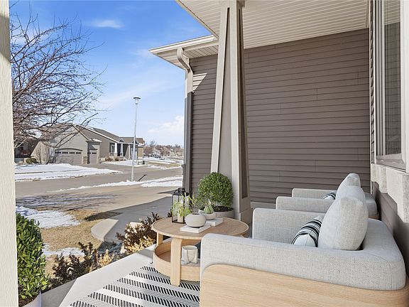 2nd image of 677 Raleigh Ln