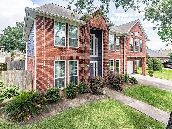 4th image of 6139 Berkshire Park Dr