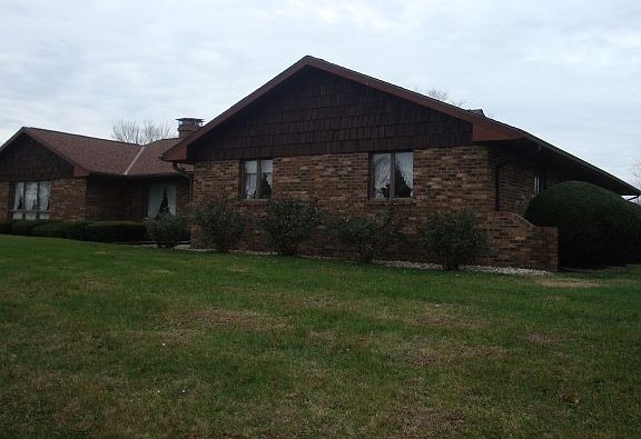 2nd image of 303 W Outerbelt Dr