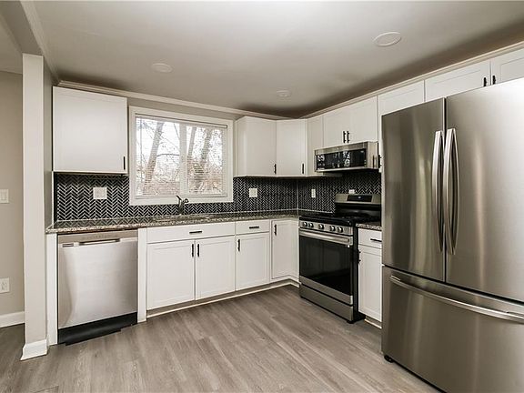 5th image of 6158 Raintree Bnd