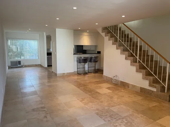 804 18th St #D, Santa Monica, CA 90403