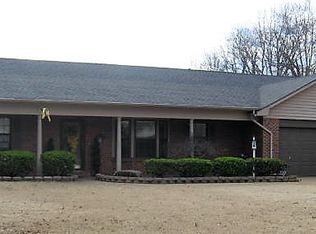 1117 Golf Links Dr, Blytheville, AR 72315