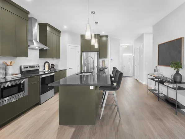 5637 Hawthorn Way SW, Edmonton, AB T6X 3C1