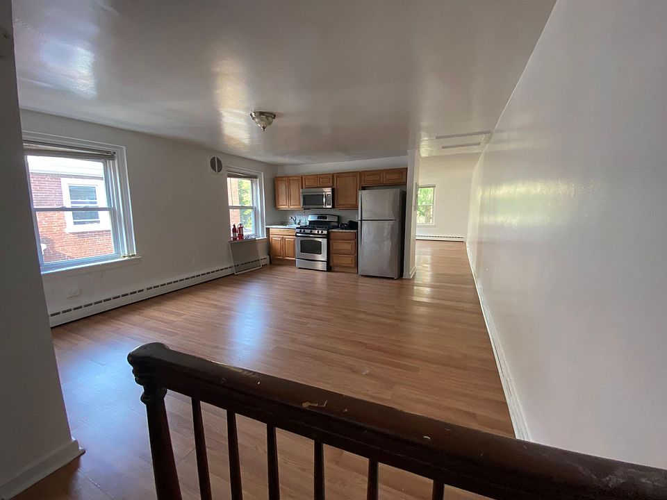 1st image of 712 N Franklin St APT 3