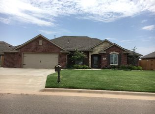 904 Isabella Ln, Altus, OK 73521