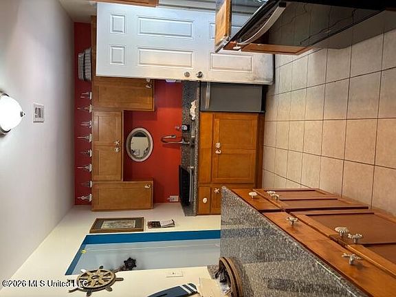 4th image of 1657 Pringle Cir