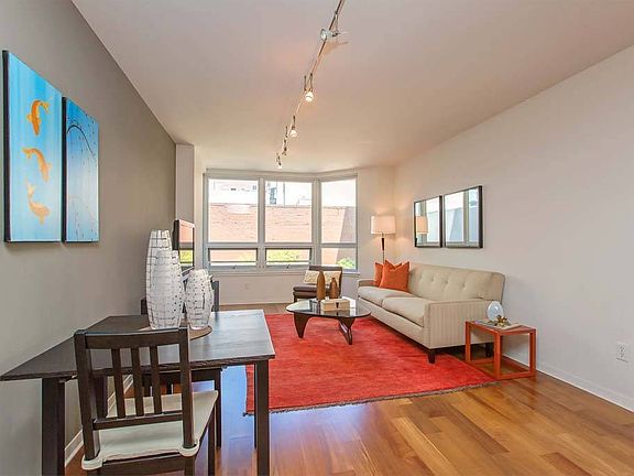 3rd image of 855 Pine St Floor 2-0203