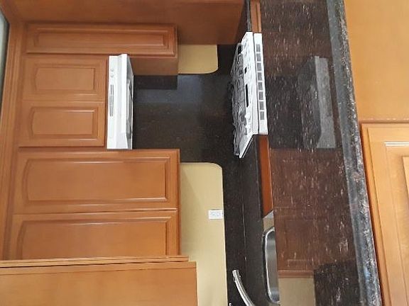 5th image of 738 N Clementine St