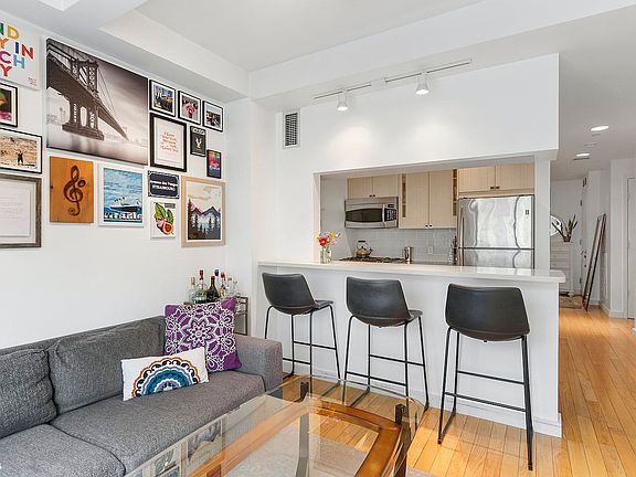 3rd image of 2101 Frederick Douglas Blvd #4B