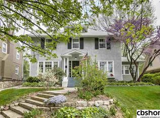 315 S 54th St, Omaha, NE 68132