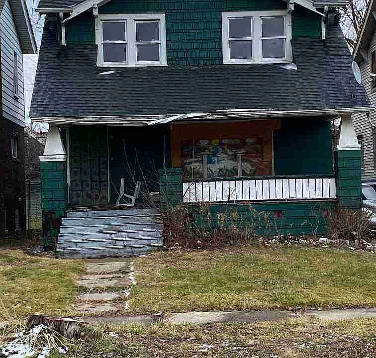 12140 Northlawn