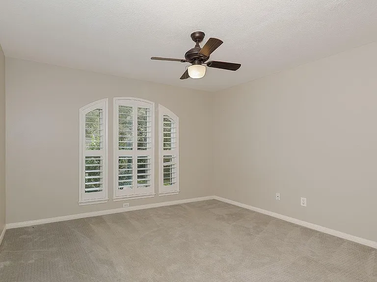 2 Silverstrand Pl — Photo 23
