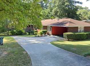 968 Redbud Ln SW, Atlanta, GA 30311