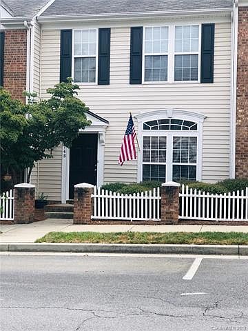 1st image of 748 Atherton Way