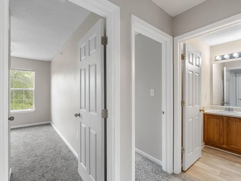 183 Swaying Pine Ct — Photo 17