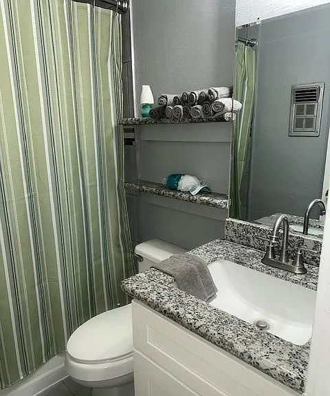10902 Segrest Dr — Photo 5