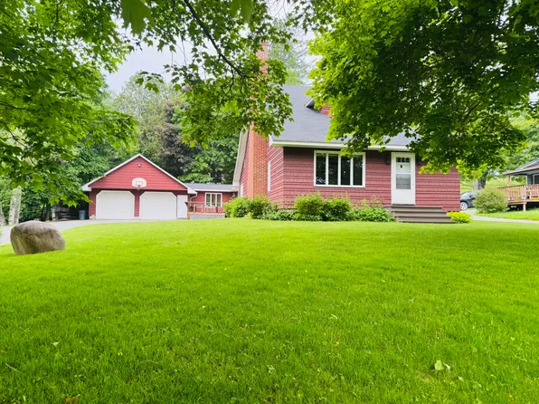 26 Teague Street, Caribou, ME 04736