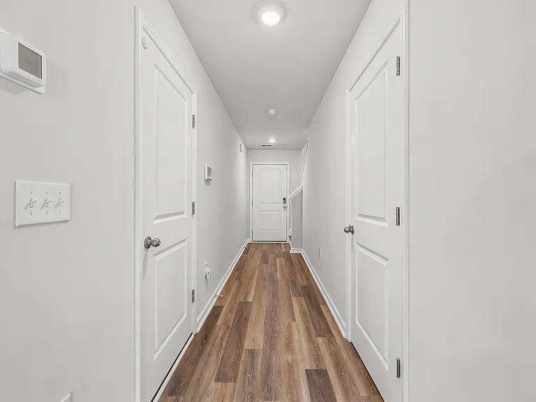 310 Honeystone St — Photo 5