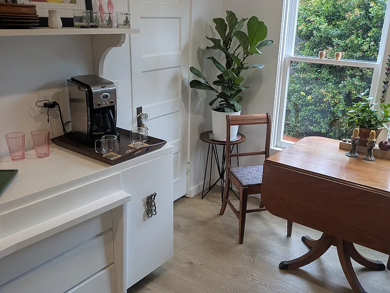 1601 Chino St #B — Photo 14