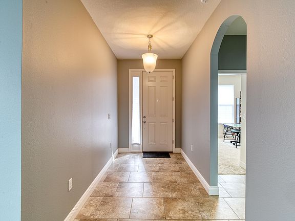 5th image of 205 River Vale Ln