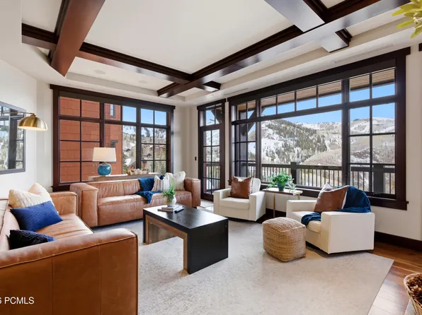 8894 Empire Club Dr #405, Park City, UT 84060