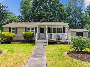 60 Killey Ave, Warwick, RI 02889