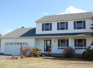 21 Geneva Blvd, Wynantskill, NY 12198