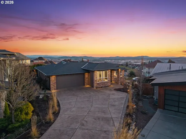 3038 NW 12th Ave, Camas, WA 98607