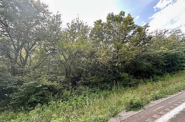 1st image of 69 NE Highway H