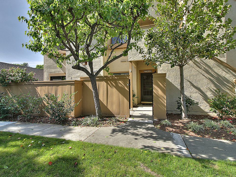 1st image of 1913 Huxley Ct