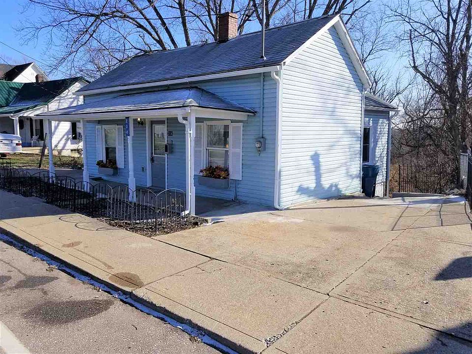 1st image of 204 Falmouth St