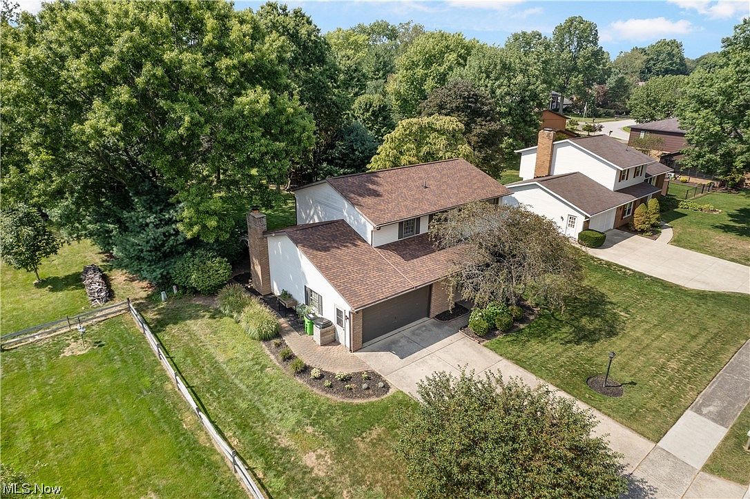 119 Eastbury Ave NE, North Canton, OH 44720 MLS 4488046 Zillow