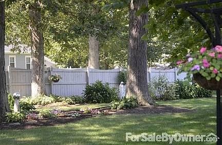 2nd image of 505 Chamberlain Dr