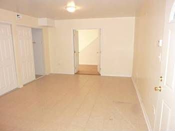4th image of 1801 W Lawrence Ave