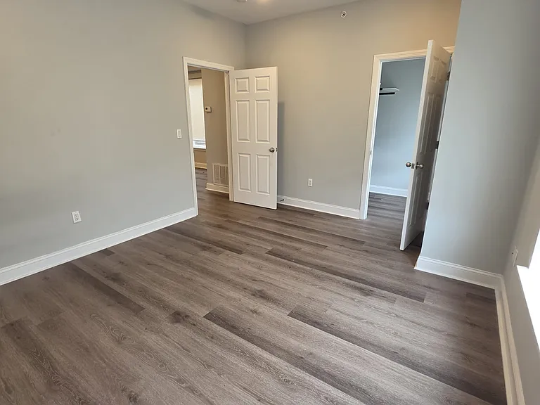 327 Hamilton Ave #302 — Photo 9
