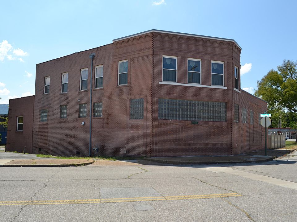 1st image of 1635 Rossville Ave