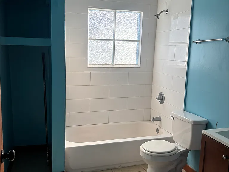 2515 Eagle St — Photo 16