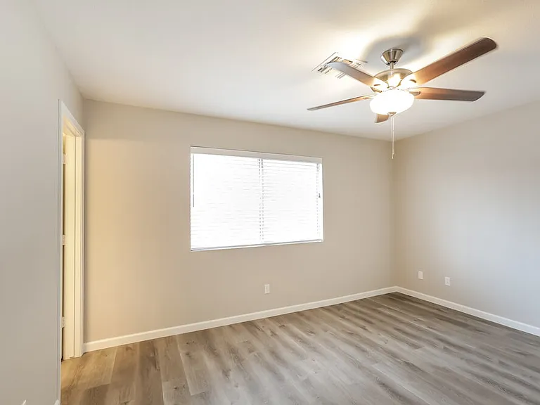 8643 E Capri Ave — Photo 9
