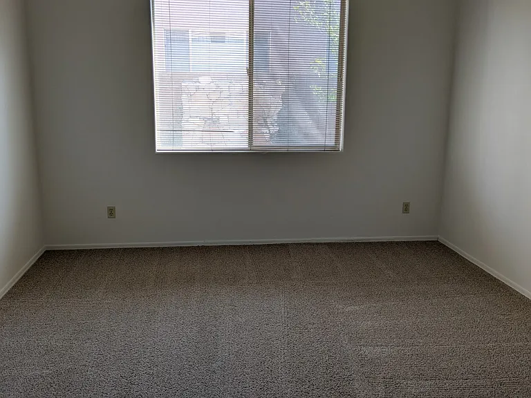 7450 E Calle Iluminacion — Photo 4