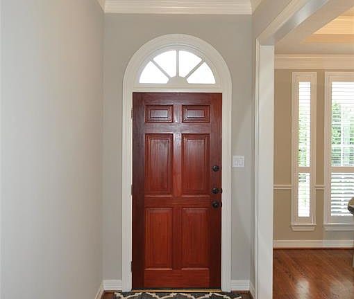 3rd image of 3019 Dolores St