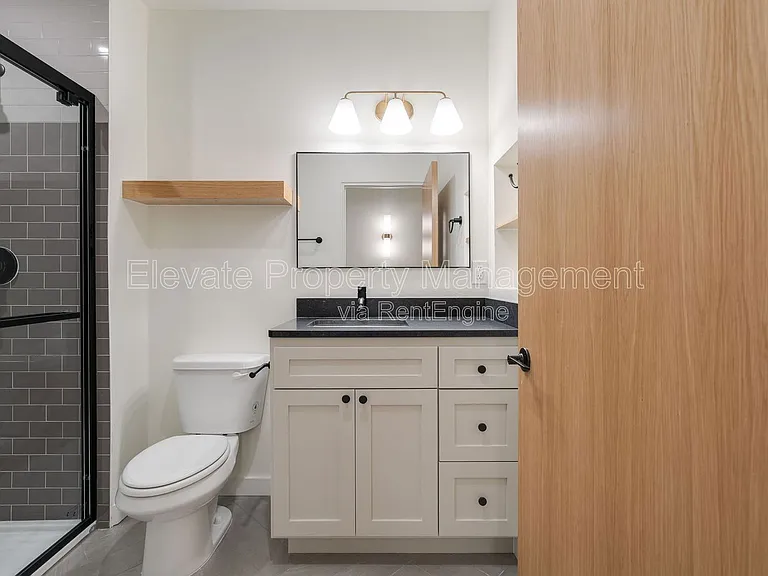 844 NW 43rd St #202 — Photo 18